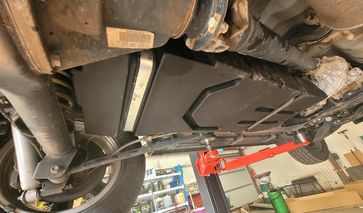 Long Range Fuel Tank Updgrade Barossa 4x4 & Outdoors